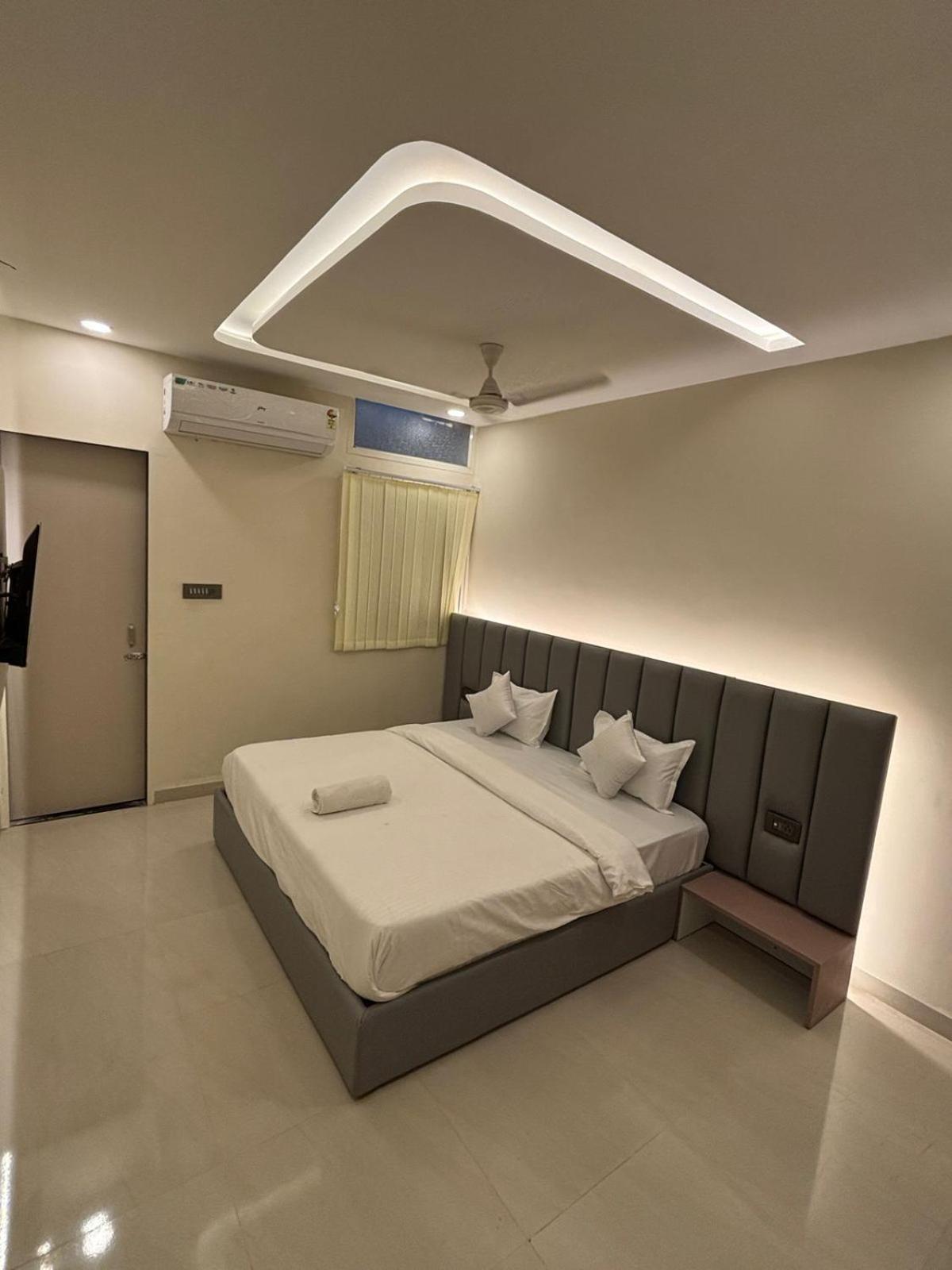 אינדורה Hotel Vilaasitaa Vijay Nagar מראה חיצוני תמונה